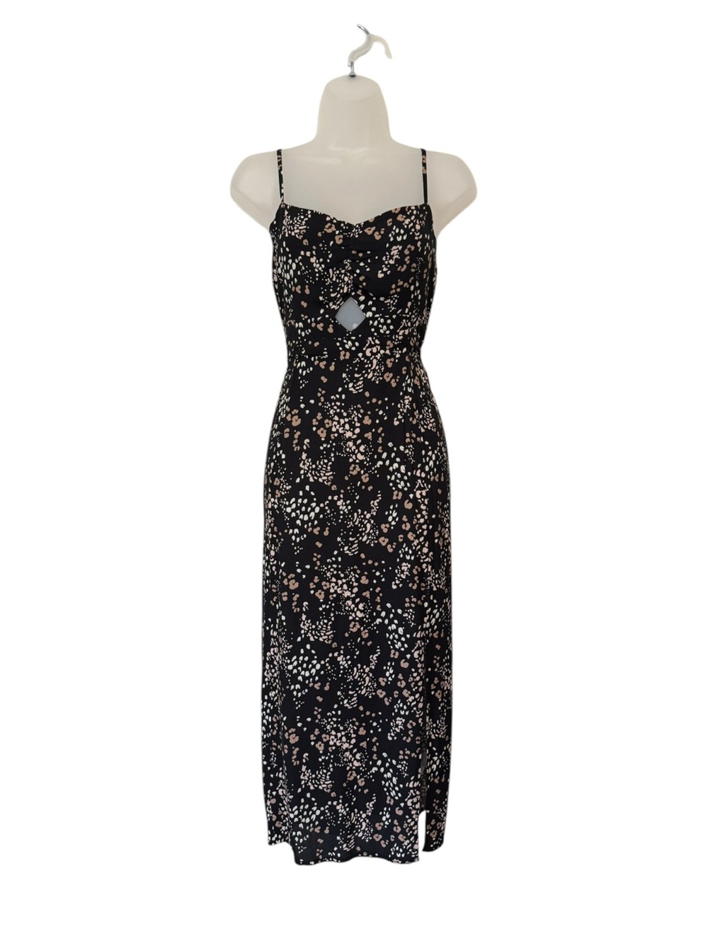 SALTWATER LUXE | Printed Sleeveless Midi Dress with Cutout in Black Motif, Small - Picture 3 of 12